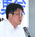 写真：吉田委員長が講演